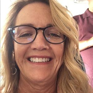 Meet your Posher, Teresa